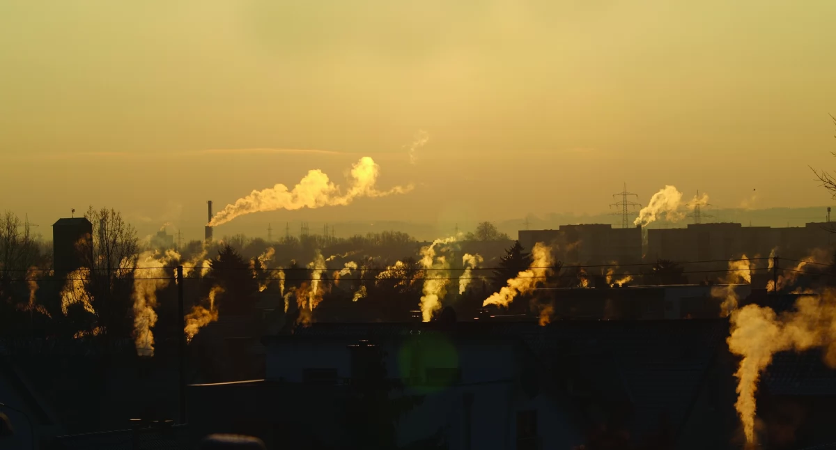 Zdrowie, Mazowsze przyspiesza walkę smogiem - zdjęcie, fotografia