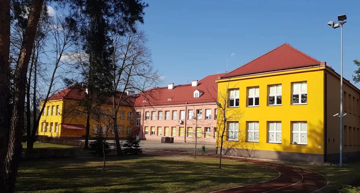 Inwestycje, czytelnia podstawówce Boernerowie Kosztowała około złotych - zdjęcie, fotografia