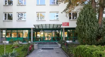 Remont akademików na Osiedlu Przyjaźń zakończony. Warszawa chwali się efektami